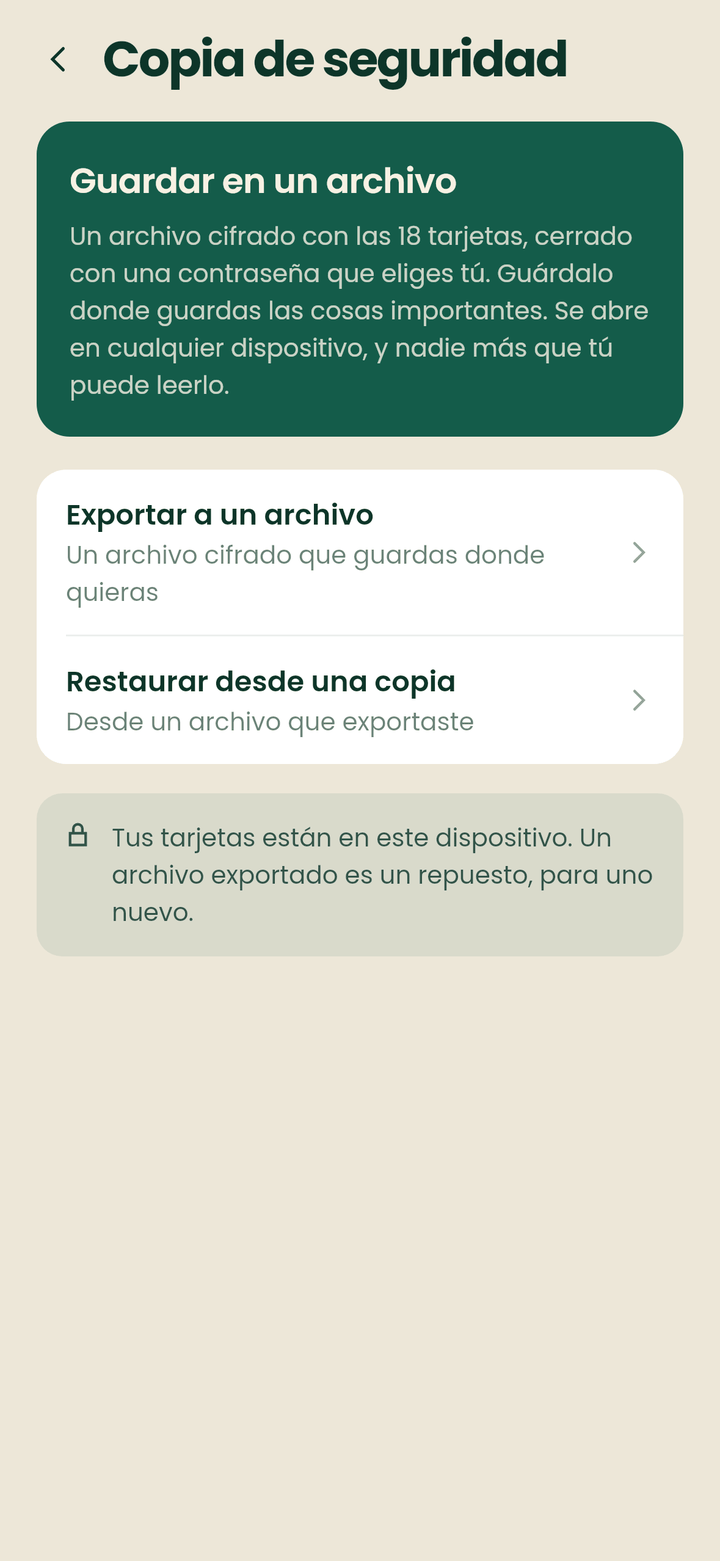 La pantalla de copia de seguridad con la exportación a un archivo y la restauración desde una copia