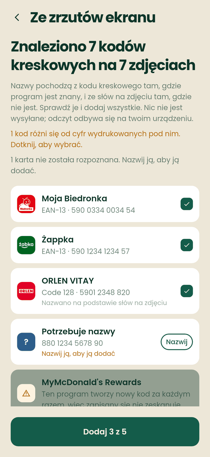 Ekran importu zbiorczego odczytujący pięć kodów kreskowych z siedmiu zdjęć, z ostrzeżeniem o programie tworzącym nowy kod za każdym razem